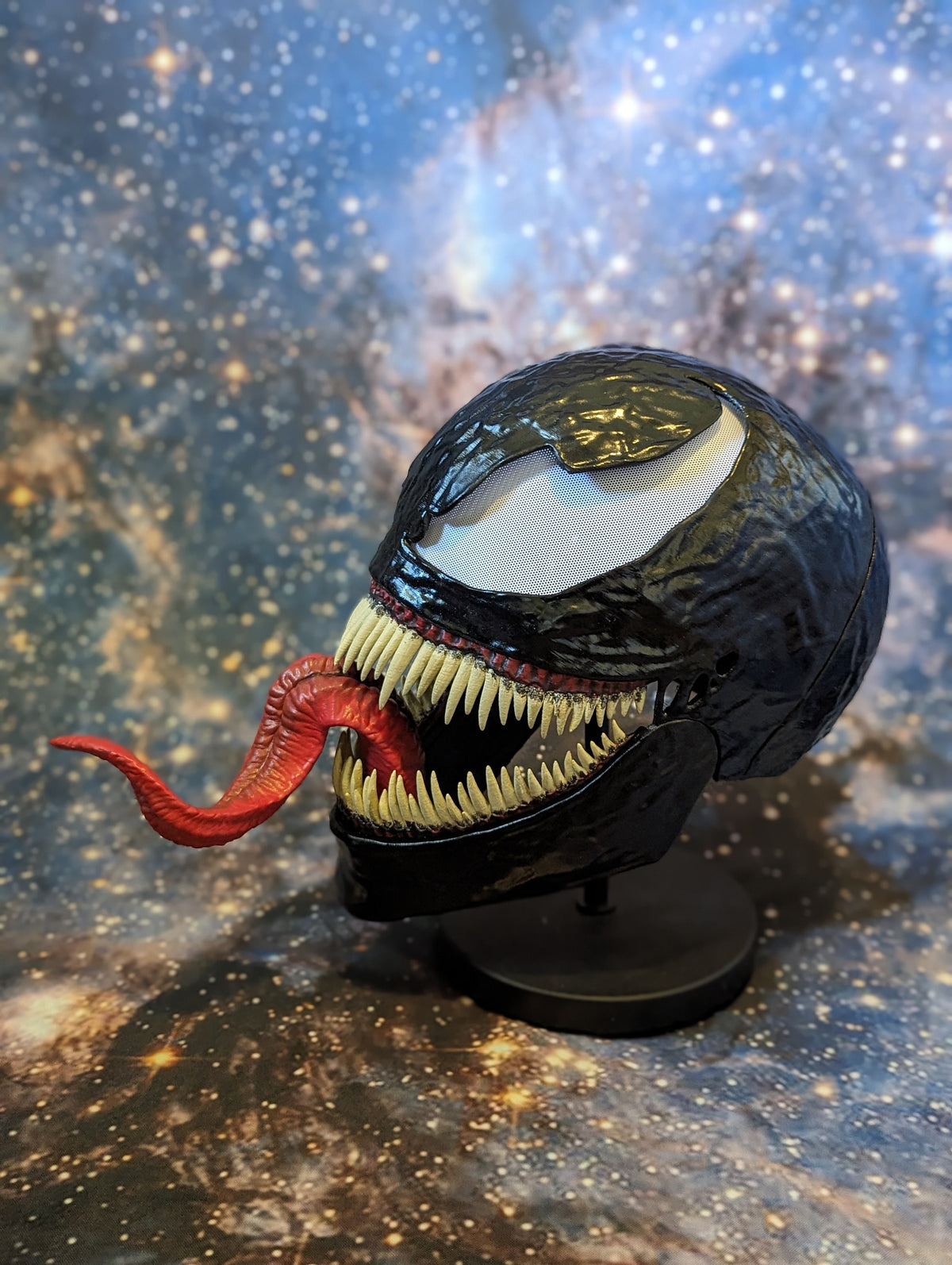 Articulating Venom Mask
